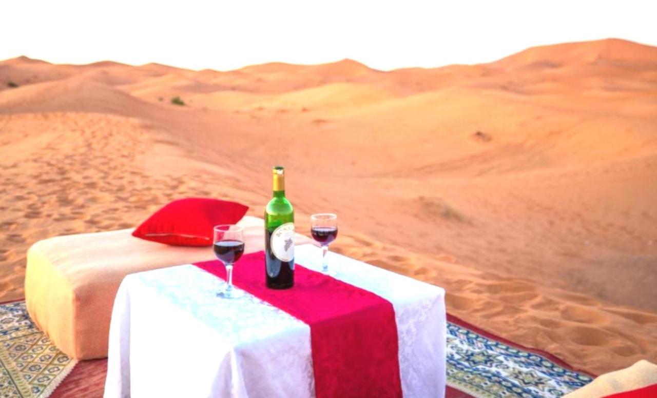 Holiday Desert Camp Merzouga Extérieur photo