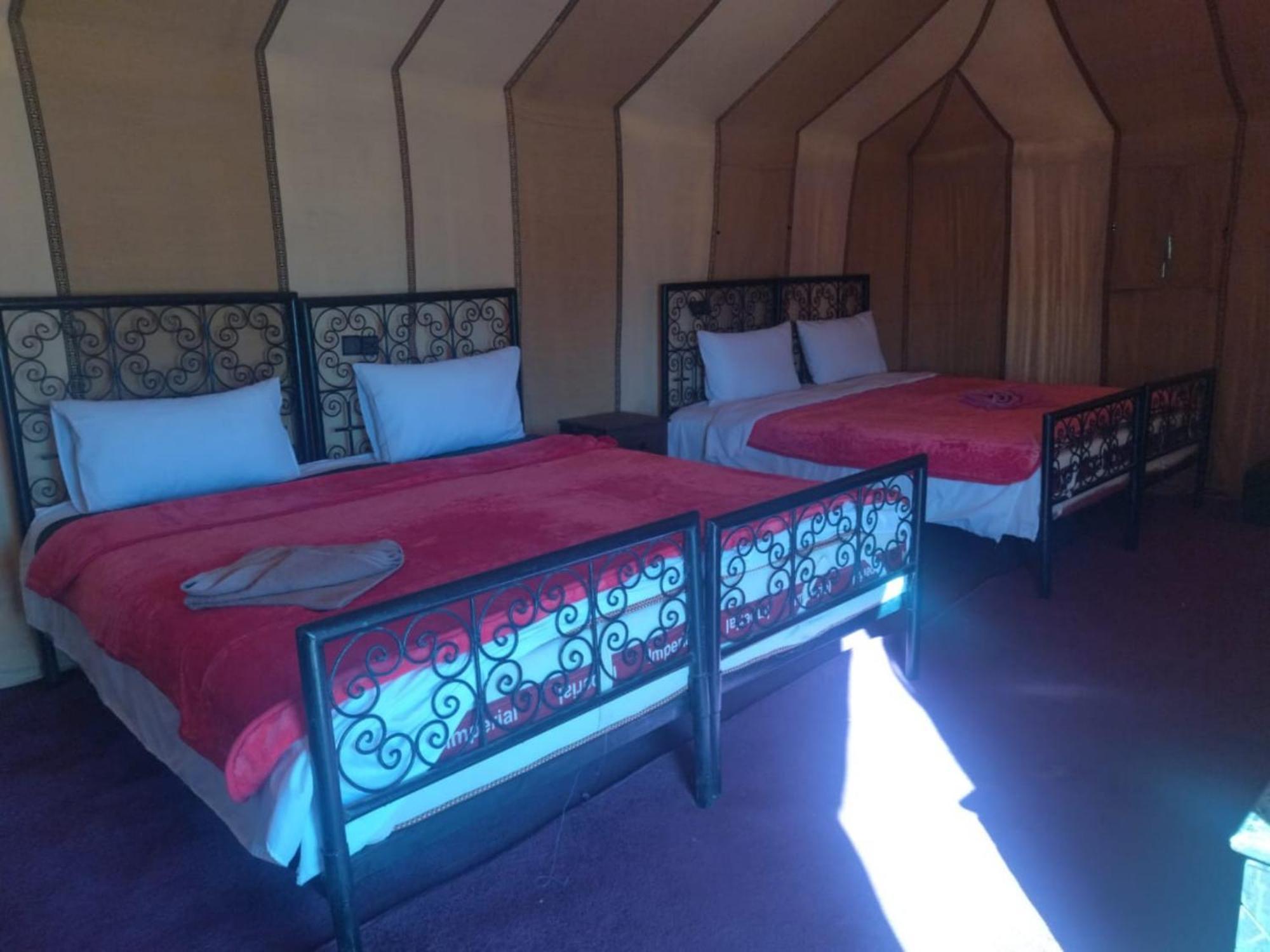 Holiday Desert Camp Merzouga Extérieur photo